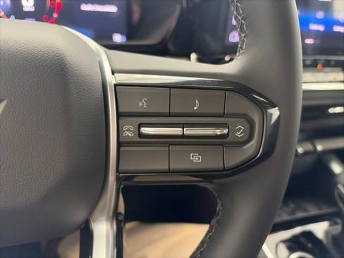 New 2026 Chevrolet Colorado LT w/ Advanced Trailering Package AWD/4WD image 17
