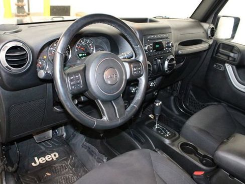 Used 2016 Jeep Wrangler Sport w/ Quick Order Package 24S AWD/4WD image 47