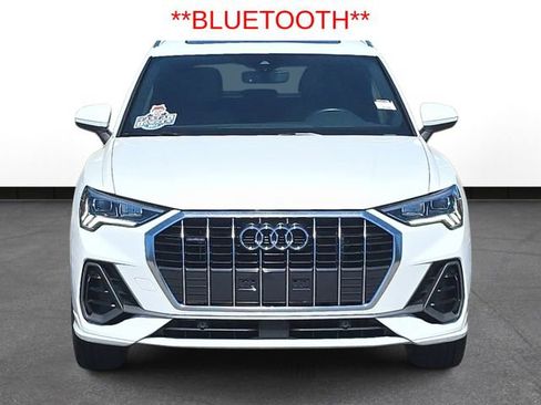 Used 2024 Audi Q3 2.0T Premium image 3
