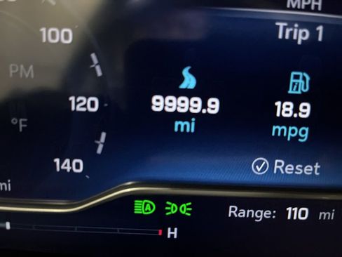 Certified 2022 Chevrolet Silverado 1500 LTZ w/ LTZ Premium Package image 21