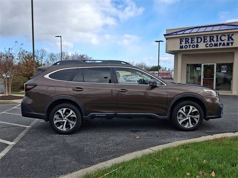 Used 2021 Subaru Outback Limited XT w/ Popular Package #2 image 7
