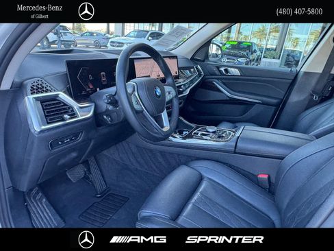 Used 2026 BMW X7 xDrive40i AWD/4WD image 8