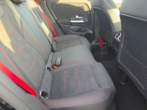 New 2026 Mercedes-Benz GLA 35 AMG 4MATIC image 20