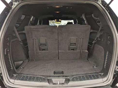 Certified 2022 Dodge Durango R/T w/ Hemi Orange Plus Package image 10