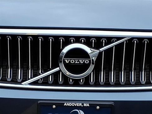 Used 2019 Volvo XC40 T5 Inscription AWD/4WD image 4