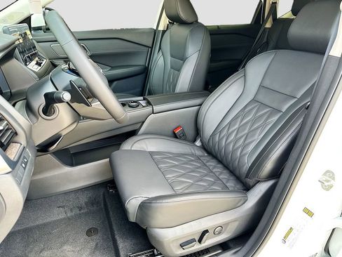 New 2026 Nissan Rogue Platinum image 22