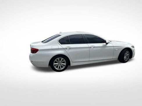Used 2016 BMW 528i xDrive Sedan AWD/4WD image 2