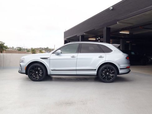 Used 2023 Bentley Bentayga Speed AWD/4WD image 6