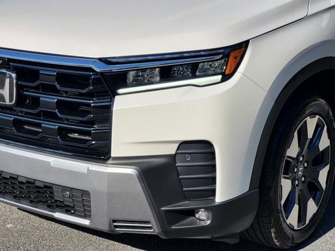 New 2026 Honda Pilot Elite image 7