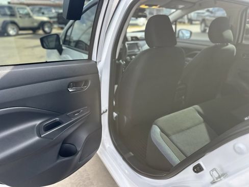 Used 2024 Nissan Versa SV w/ Trunk Package image 12