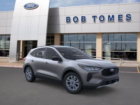 New 2025 Ford Escape Active image 9