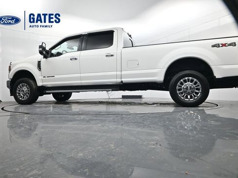 Used 2022 Ford F250 Lariat w/ Chrome Package image 51