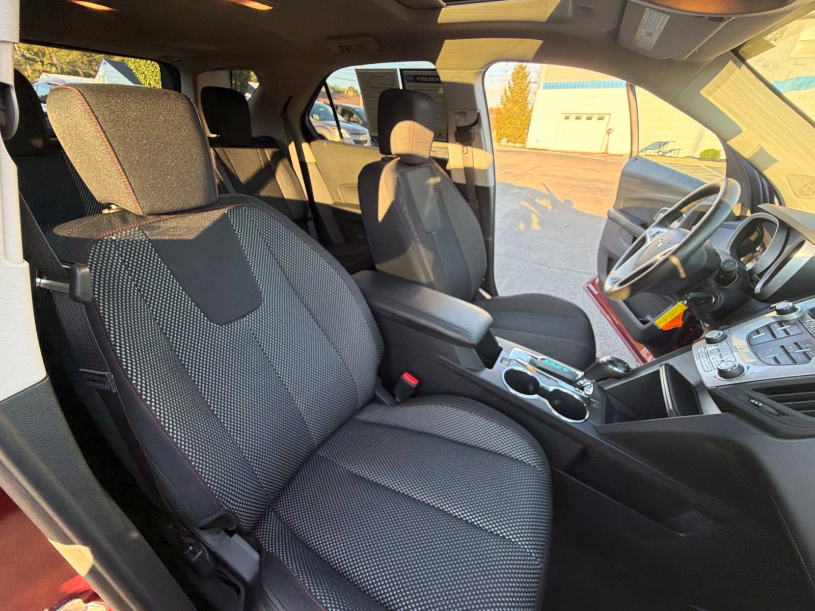 Used 2016 Chevrolet Equinox LT FWD image 27