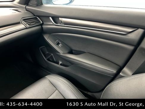 Used 2019 Honda Accord Sport image 10