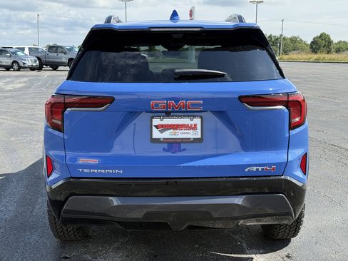 New 2026 GMC Terrain AT4 w/ Convenience Package III AWD/4WD image 4