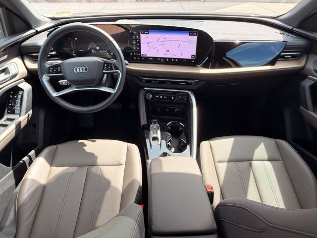 Used 2025 Audi Q5 Premium Plus AWD/4WD image 14