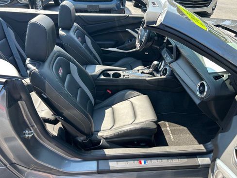 Used 2022 Chevrolet Camaro SS image 37