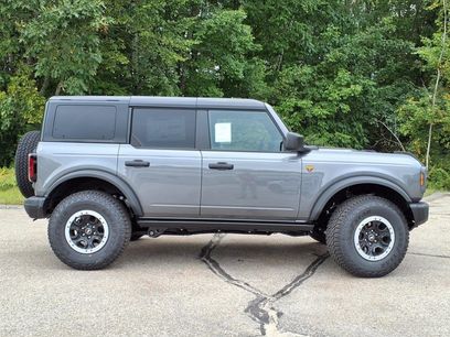 New 2025 Ford Bronco Badlands w/ Sasquatch Package