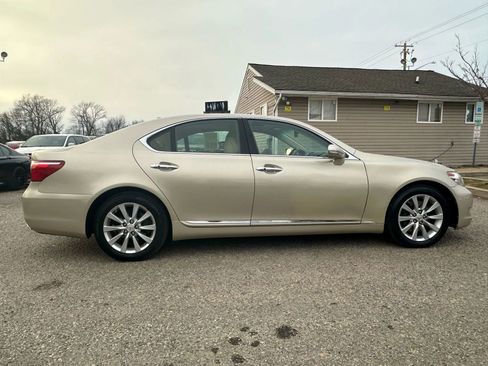 Used 2012 Lexus LS 460 AWD image 6