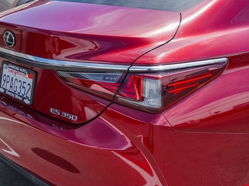 Used 2020 Lexus ES 350 w/ Premium Package FWD image 7