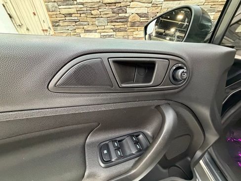 Used 2018 Ford Fiesta SE w/ Cold Weather Package image 24