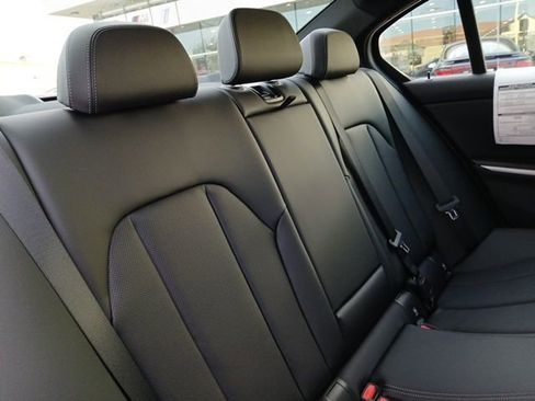 New 2026 BMW 330i Sedan w/ M Sport Package image 13