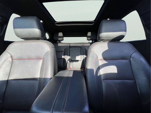 Used 2020 Chevrolet Blazer RS FWD image 22