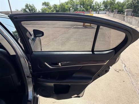 Used 2017 Lexus GS 350 RWD image 39