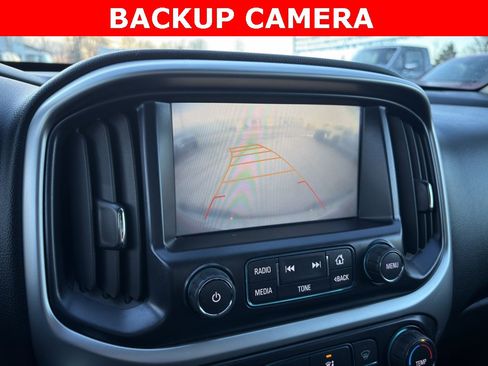 Used 2016 Chevrolet Colorado LT w/ LT Convenience Package image 4