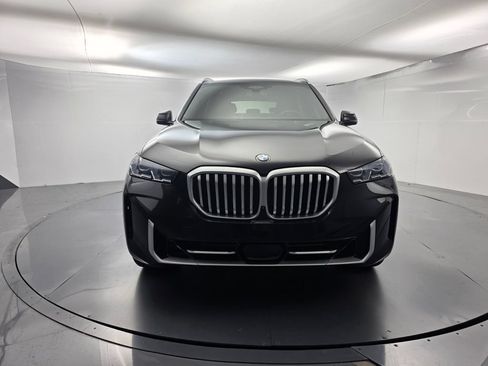Used 2025 BMW X5 sDrive40i RWD image 2