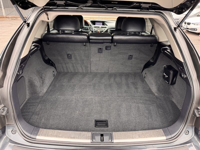 Used 2011 Lexus RX 450h AWD w/ Premium Pkg image 31
