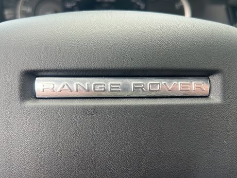 Used 2023 Land Rover Range Rover Evoque R-Dynamic SE AWD/4WD image 35