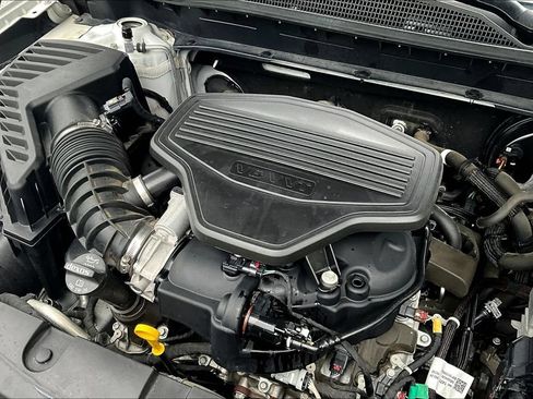 Used 2019 Chevrolet Blazer RS AWD/4WD image 29