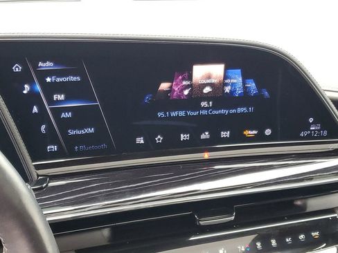 Certified 2023 Cadillac Escalade Sport w/ LPO, ONYX Package AWD/4WD image 15
