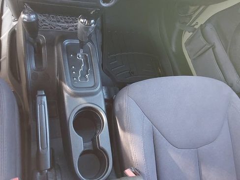 Used 2013 Jeep Wrangler Sport AWD/4WD image 22