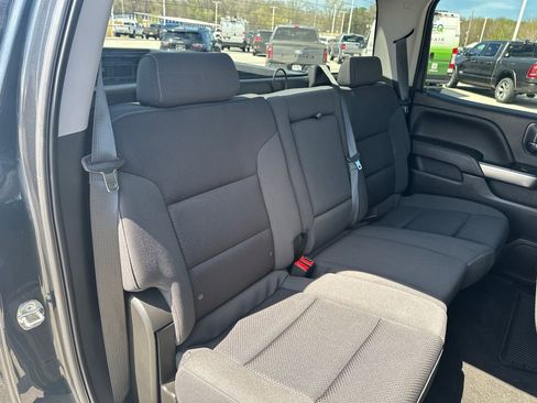 Used 2018 Chevrolet Silverado 1500 LT w/ All Star Edition AWD/4WD image 29
