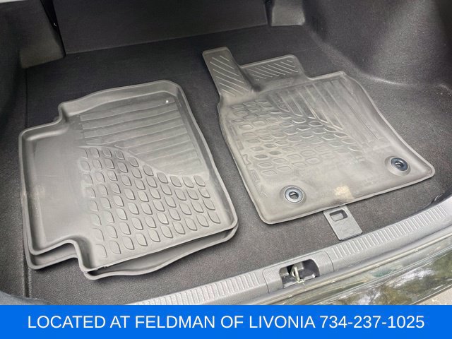 Used 2022 Toyota Camry SE FWD image 29