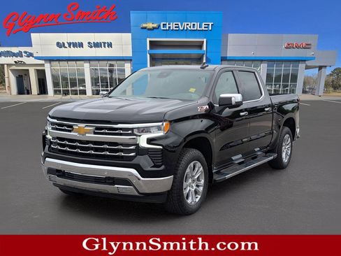 New 2026 Chevrolet Silverado 1500 LTZ w/ LTZ Premium Package AWD/4WD image 1