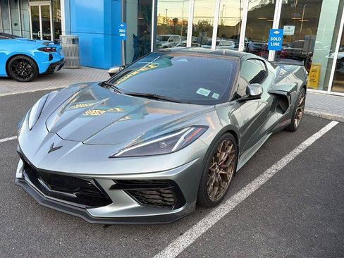 Used 2024 Chevrolet Corvette Stingray Preferred Cpe w/ 2LT RWD image 3