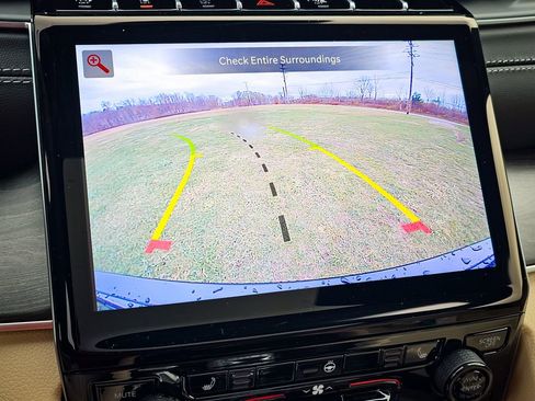 New 2025 Jeep Grand Cherokee Limited image 27