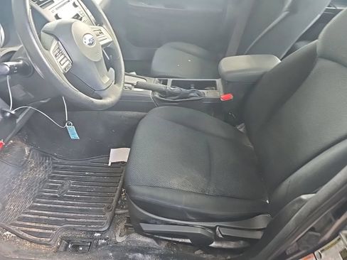 Used 2014 Subaru Impreza 2.0i Premium AWD/4WD image 3