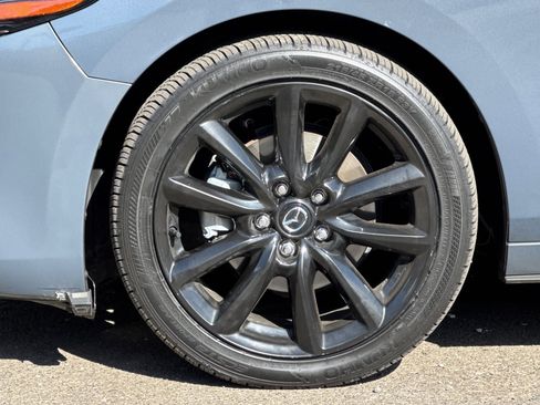 Used 2021 MAZDA MAZDA3 Hatchback w/Premium Plus Pkg image 25