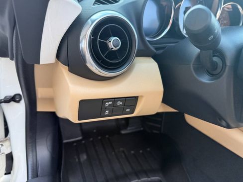 Used 2025 MAZDA MX-5 Miata Grand Touring w/ Weather Package RWD image 23