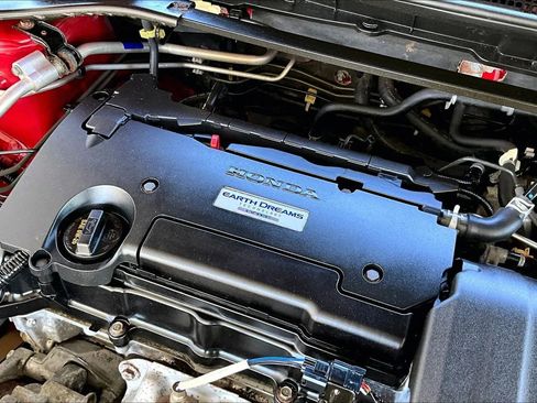 Used 2017 Honda Accord Sport image 27