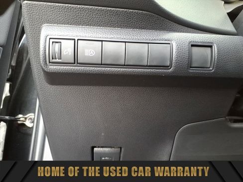 Used 2022 Toyota Corolla SE image 18