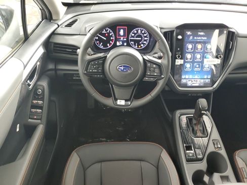 New 2025 Subaru Crosstrek 2.5i Limited w/ Crosstrek Mirror Package image 14