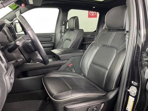 Used 2022 RAM 1500 Limited image 4