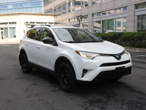 Used 2018 Toyota RAV4 LE w/ All Weather Liner Package AWD/4WD image 1