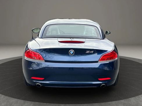 Used 2009 BMW Z4 sDrive35i image 6