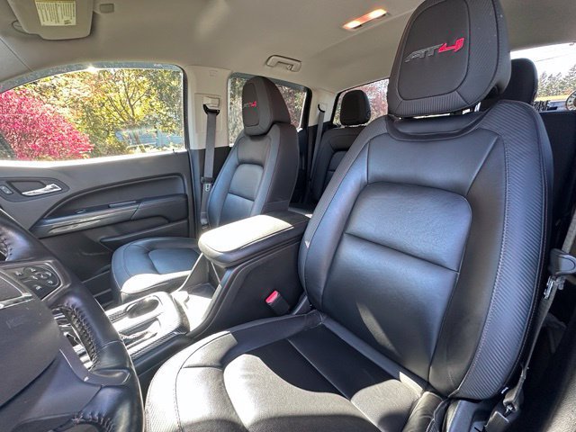 Used 2022 GMC Canyon AT4 w/ Trailering Package AWD/4WD image 12